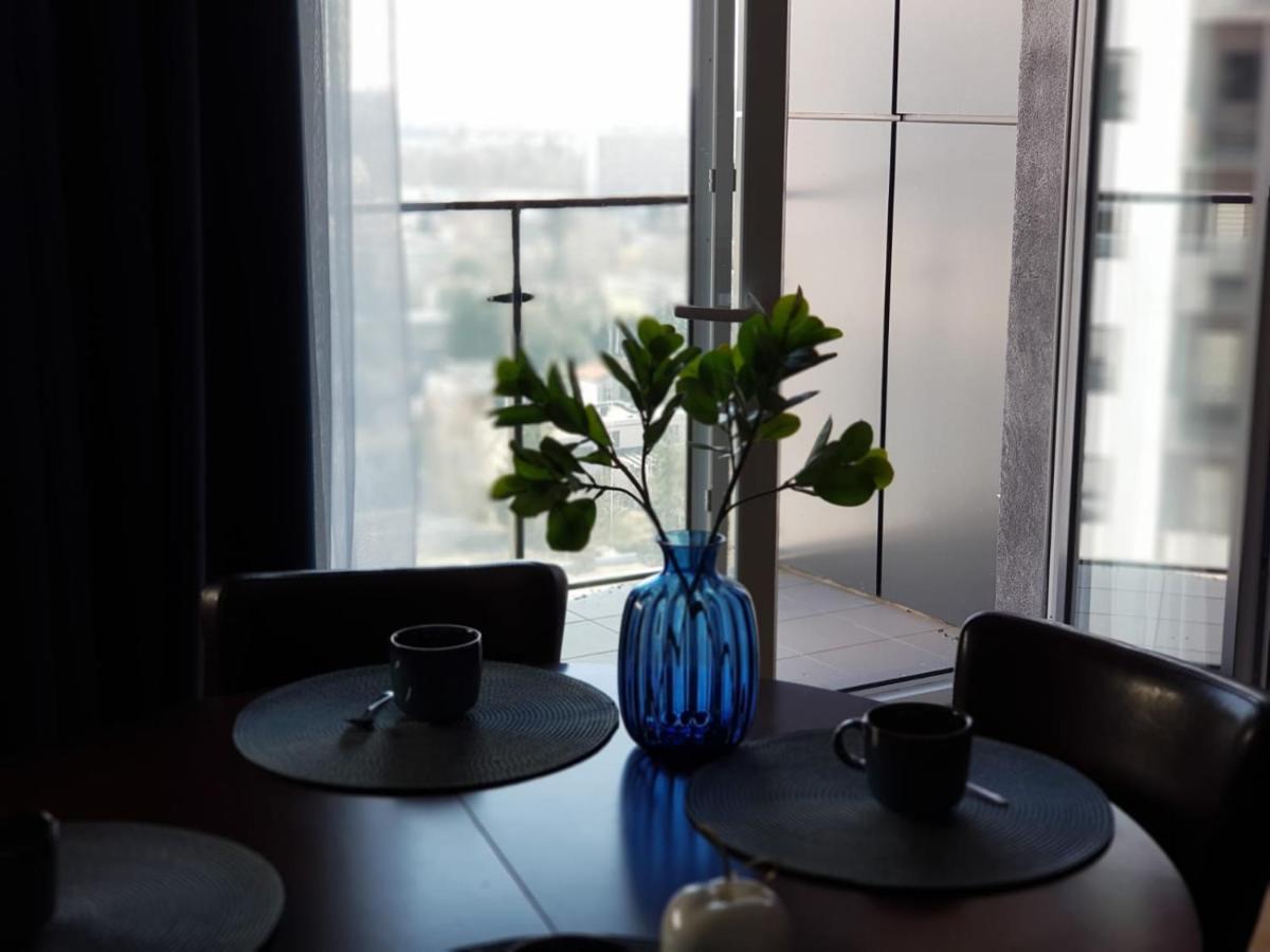 Apartament City View Wes Quality Suite Poznań Buitenkant foto